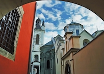 Scenic Ukraine & Poland Tour - 10 nights/11 days, June - August